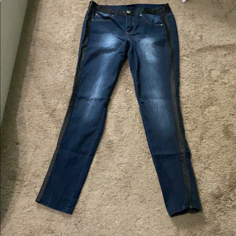 Mid rise jeans
